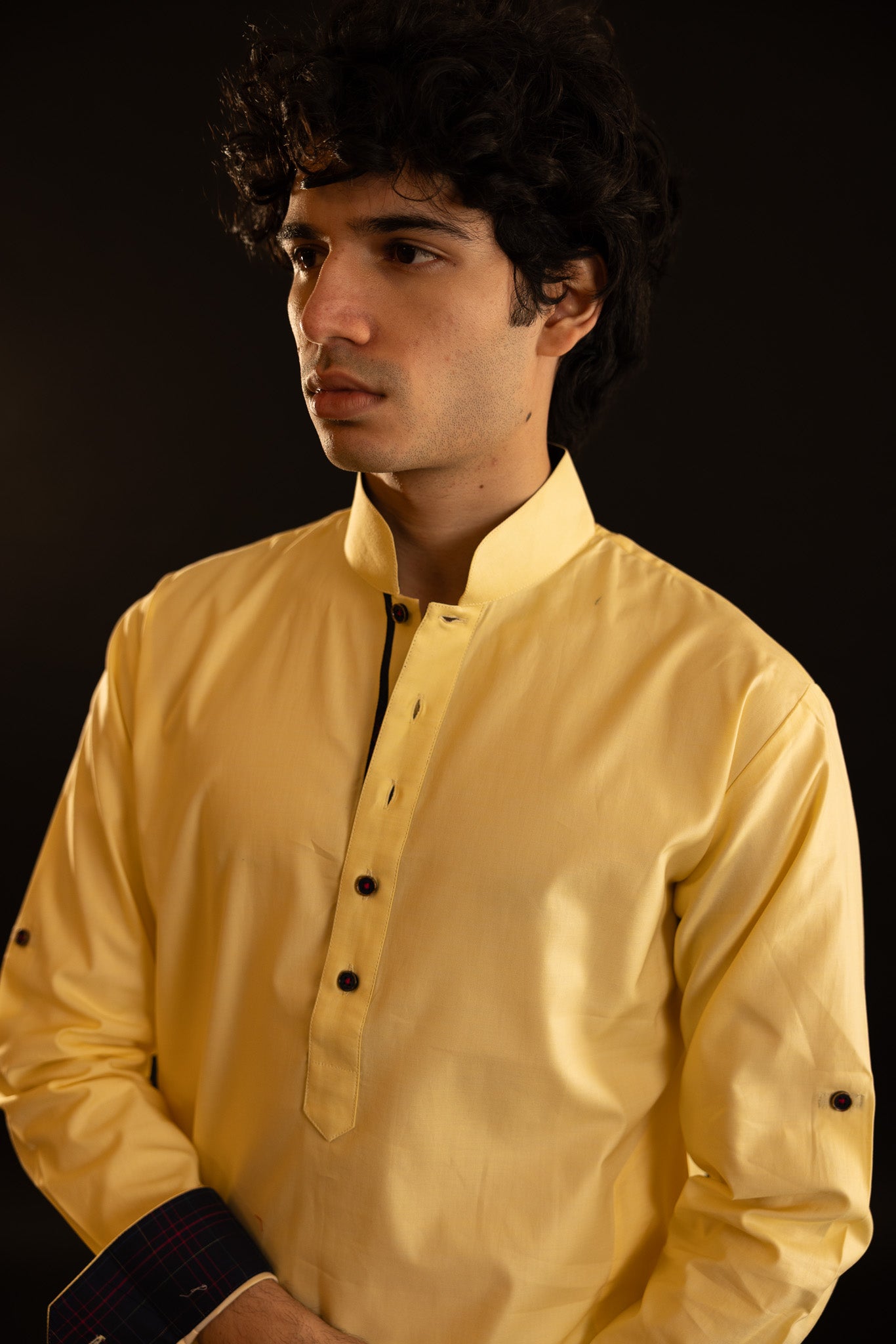 #color_yellow