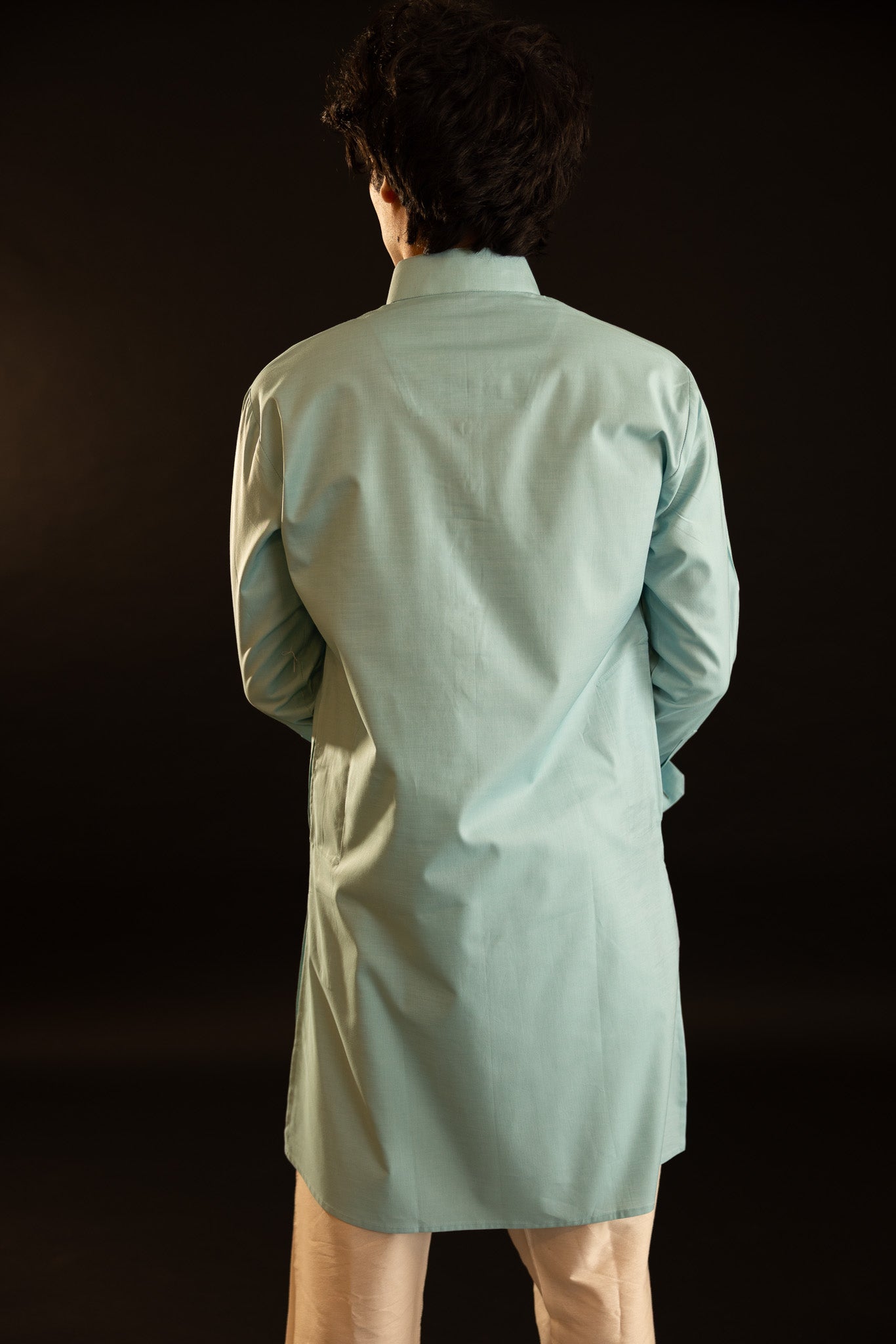 #color_light-teal